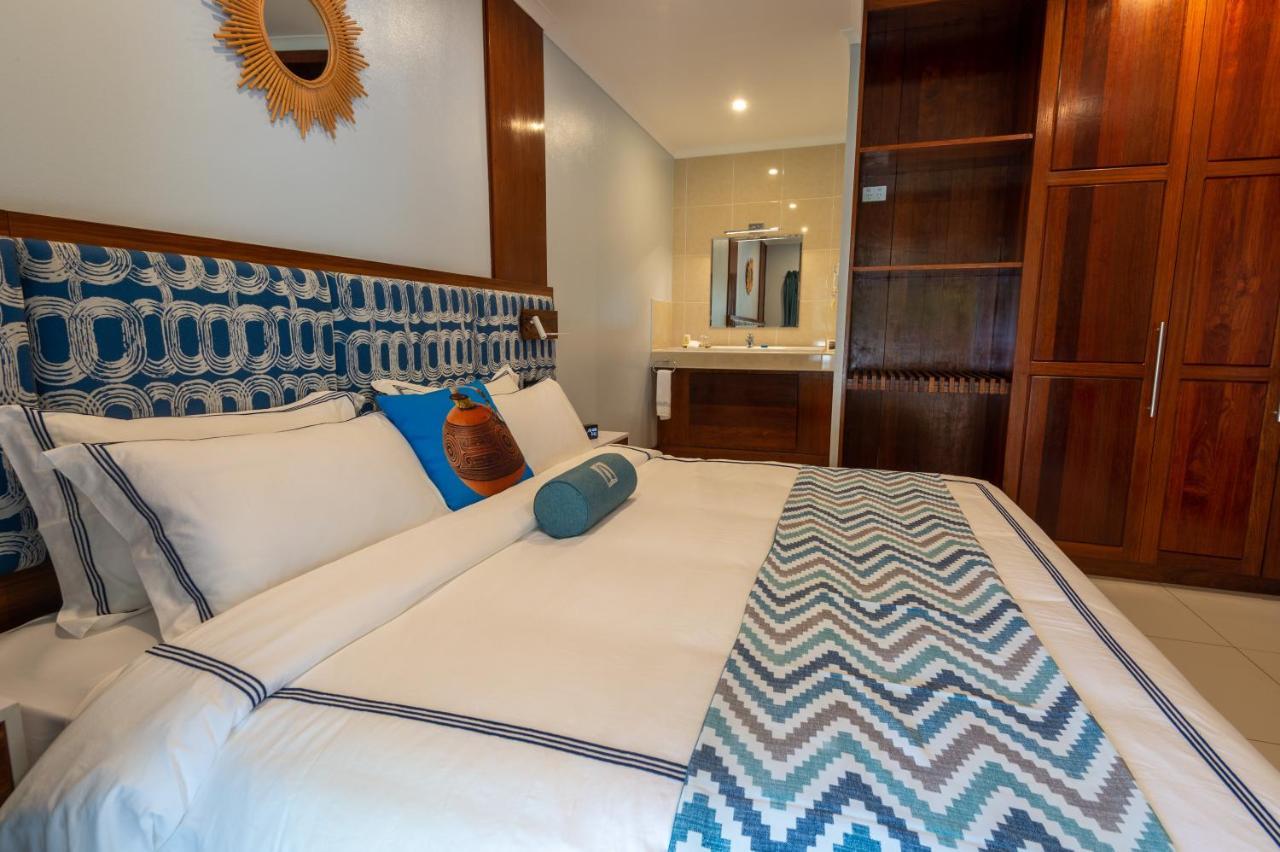 Alotau International Hotel ภายนอก รูปภาพ